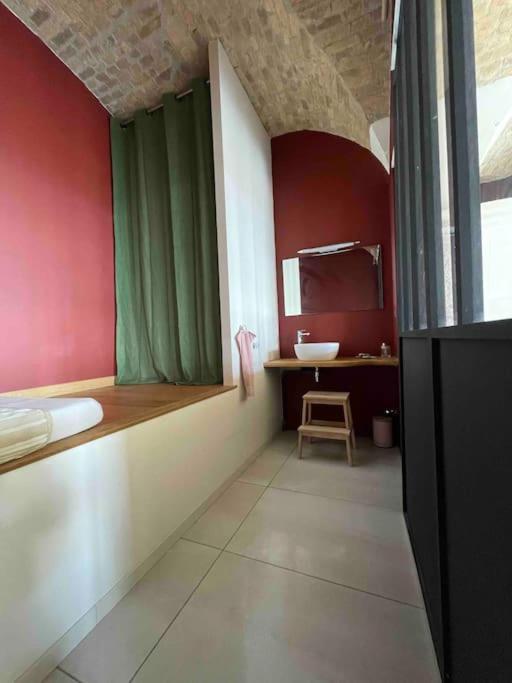 Ancien Domaine De Chartreux Avec Jacuzzi Villa Tullins